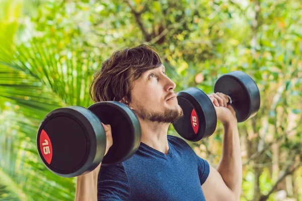 Training Fitness Man Working Out Arms Lifting Dumbbells Doing Biceps — Stock Photo, Image