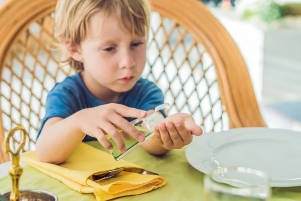 Boy Using Wash Hand Sanitizer Gel Cafe — Stock Photo, Image