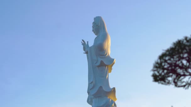 Hermoso Templo Budista Ladera Phu Quoc Vietnam — Vídeos de Stock