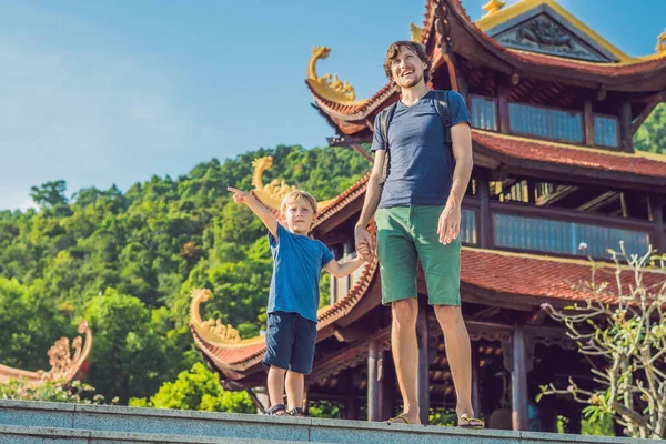 Prachtige Boeddhistische Tempel Heuvel Phu Quoc Vietnam — Stockfoto