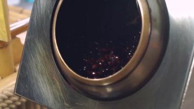 kakao çekirdeği sır kakao çekirdeği üretimi için bir makine kızartma işlemi