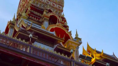 Steadycam atış Phuket Island, Tayland tarihinde Wat Chalong Tapınağı