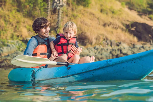 Father Son Kayaking Tropical Ocean Travel Activities Children Concept — Stock Photo, Image
