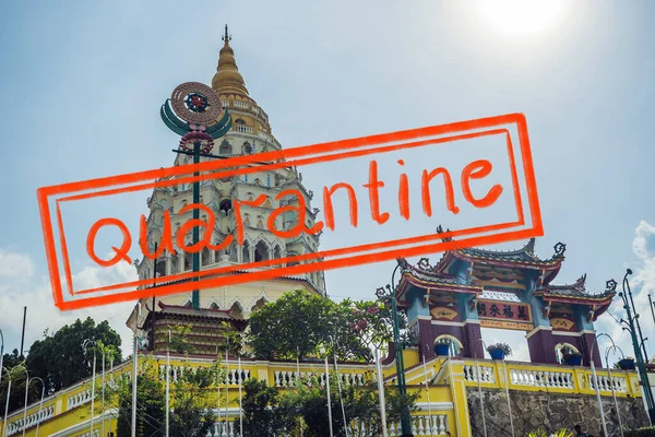 Quarantine due to coronavirus epidemic covid19 Buddhist temple Kek Lok Si in Penang, Malaysia, Georgetown — Stock Photo, Image