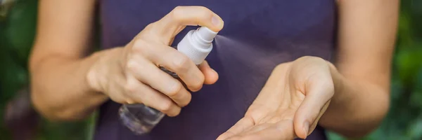 Womens hands using wash hand sanitizer gel BANNER, LONG FORMAT — Stock Photo, Image
