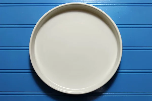 Runde weiße Platte — Stockfoto