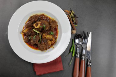 Hint keçi köri, koyun körisi, Nihari, Rogan manzarası