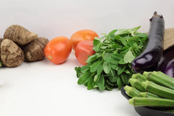 Verduras indias de tomates, zanahorias, ñame, calabaza puntiaguda, Gre — Foto de Stock