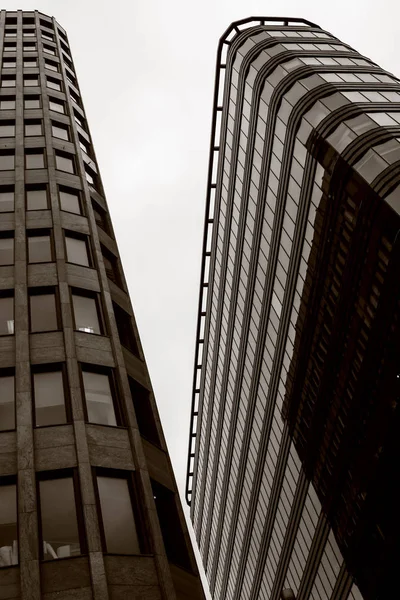 Geometri Modern iş mimarisi