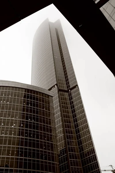 Geometri Modern iş mimarisi