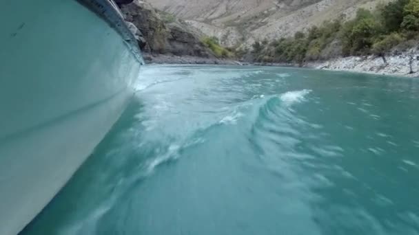 Olas Desde Barco Cañón Sulak República Daguestán Rusia — Vídeos de Stock