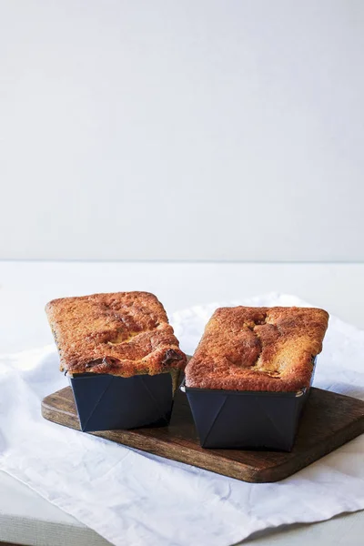 Mini Coffee Pound Cakes in Baking Tins — Stok Foto