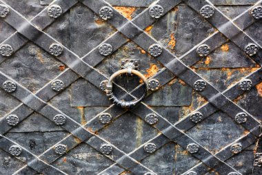 Eski Ferforje kapılar.