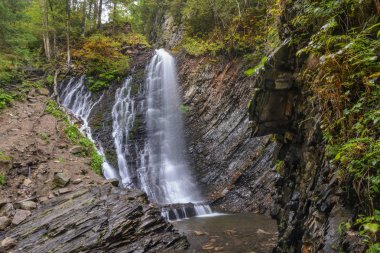 Şelale Zhenets Huk.Cascade.