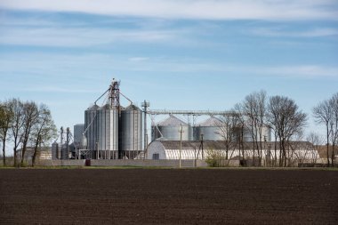 Tahıl tarım bölge asansörde. Mekanik eşke ile tahıl ambarı