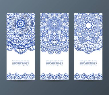 Flyers, broşürler, şablonlar tasarım kümesi.