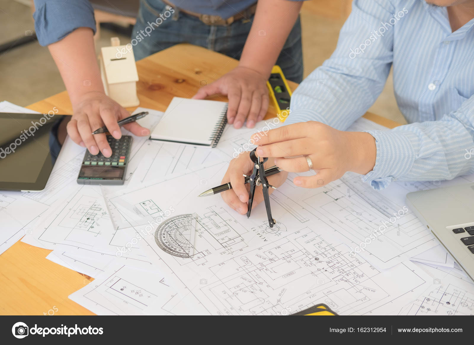 инженер планирование. проектирование инженерных сетей. инструменты архитектора. кадастровая деятельность. техническая инвентаризация.