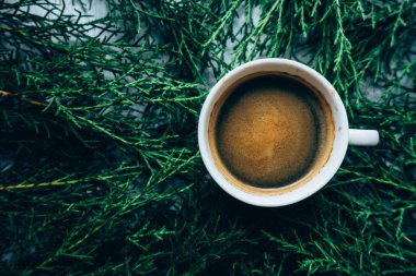 Sabah için bir fincan kahve, üst manzara