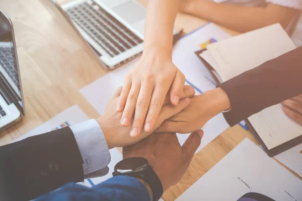 Reunião Empresários Para Discutir Consultar Sobre Planos Futuros Seu Trabalho — Fotografia de Stock