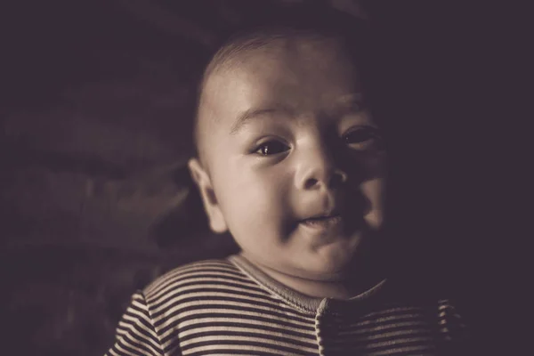 Portrait Crawling Baby Bed His Room — Stock Photo, Image