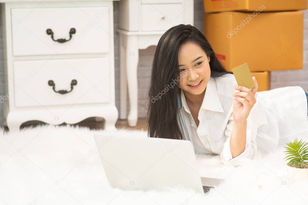 young asian woman have a small business, doing online sales