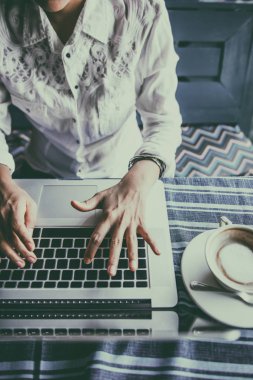 Mutluluk Asyalı kadın