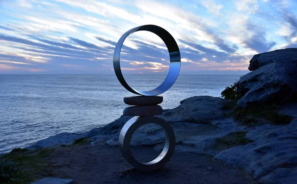 Skulptur längs Bondi till Coogee kustnära promenad — Stockfoto