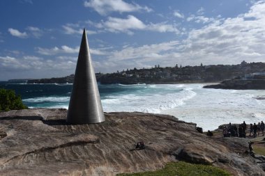Coogee sahil yürüyüş Bondi heykel 