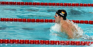 Hong Kong, Çin - 30 Ekim 2016. Olimpiya, dünya şampiyonu ve rekortmeni yüzücü Marco Koch (Ger) yüzme kurbağalama. Fina Yüzme Dünya Kupası, ön ısıtır, Victoria Park Yüzme Havuzu