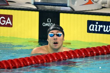 Hong Kong, Çin - 30 Ekim 2016. Olimpiya, dünya şampiyonu ve rekortmeni yüzücü Marco Koch (Ger) erkekler kurbağalama 100m ön ısı sonra. Fina Yüzme Dünya Kupası, Victoria Park