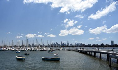 St Kilda 'dan Melbourne Skyline 