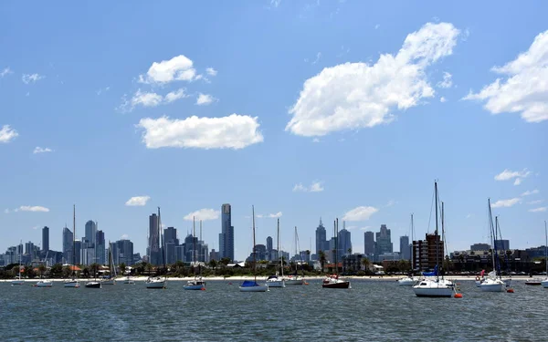 Melbourne Skyline desde St Kilda —  Fotos de Stock