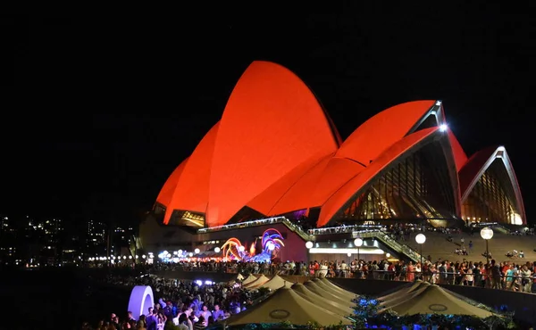 Ópera de Sydney y reflexiones de cristal — Foto de Stock