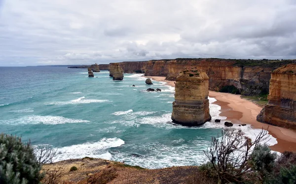 The famous rock formations called "Twelve Apostles" — Stock Photo, Image