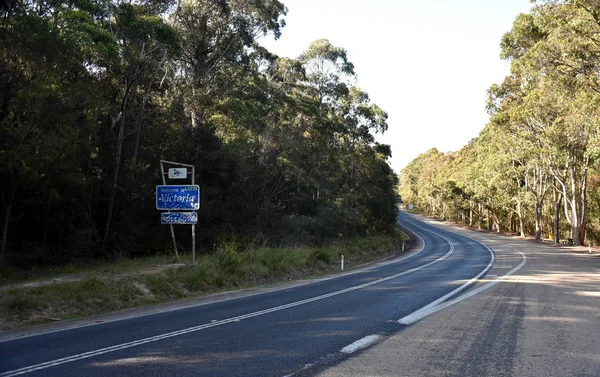 Border between New South Wales and Victoria. — Stock Photo, Image