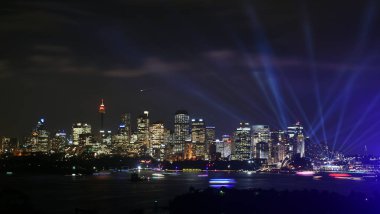 Sydney cityscape canlı Sydney ışık Festivali