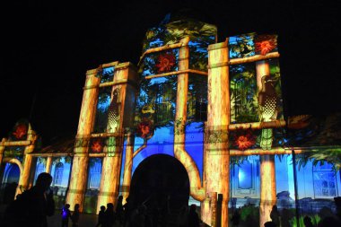 Mirası bina projeksiyon