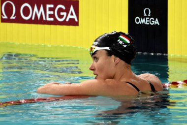 Rekabetçi yüzücü Zsuzsanna Jakabos