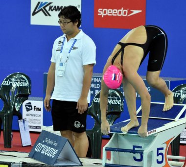 yüzücü Yuliya Efimova