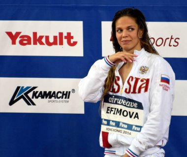 Efimova Yuliya yüzücü