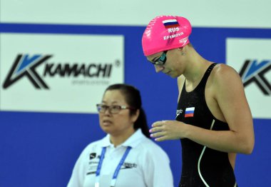Rus yüzücü Yuliya Efimova 