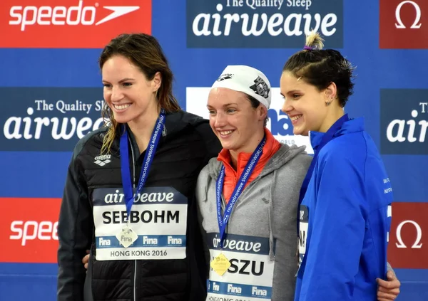 Emily Seebohmem pływaków, Katinka Hosszu i Zevina Daryna — Zdjęcie stockowe