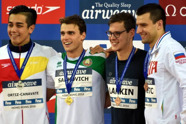 Nadadores ORTIZ-CANAVATE Miguel, SANKOVICH Pavel, LARKIN Mitch y DONETC Stanislav — Foto de Stock