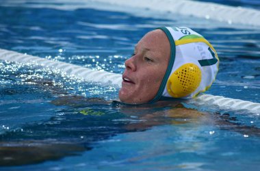 Webster Rowie Avustralya Bayan su takımı kaptanıdır  