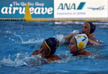 Mussarova Halil Webster Rowie ile savaşır 