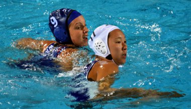 Toth Ildiko Tokumoto Marina ile savaşır 