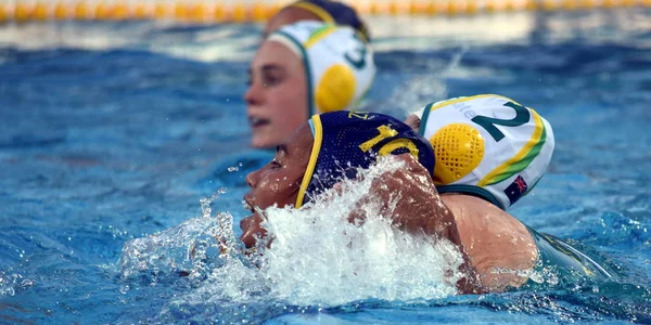 İşidir Keesja Myrzabekova Zamira ile ön eleme savaşır.