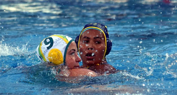 Arancini Zoe Kazakistan karşı ilk turda savaşır.