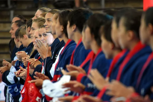 El equipo de waterpolo femenino húngaro — Foto de Stock