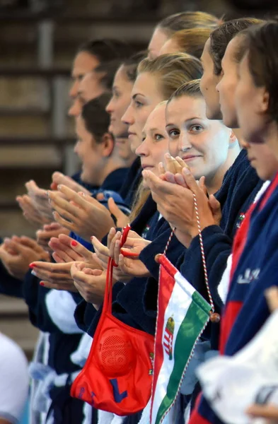 El equipo de waterpolo femenino húngaro — Foto de Stock